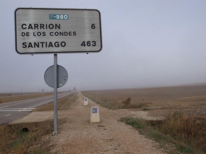 雨、風、の次は霧攻めに。~スペイン巡礼17日目~
